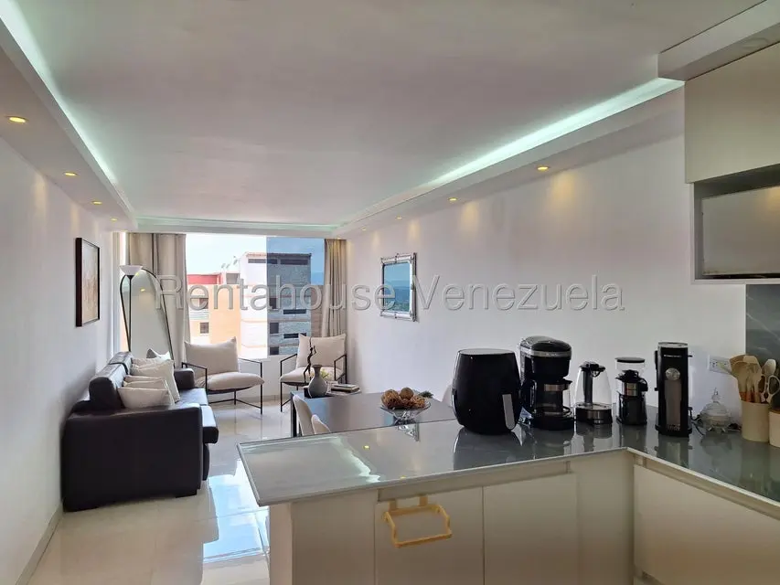 Apartamento (1 Nivel) en Alquiler en Colinas de La Tahona, Distrito Metropolitano - 8
