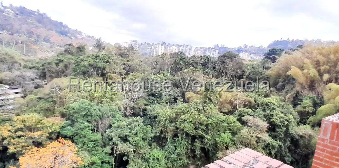 Apartamento (1 Nivel) en Alquiler en La Boyera, Distrito Metropolitano - 11