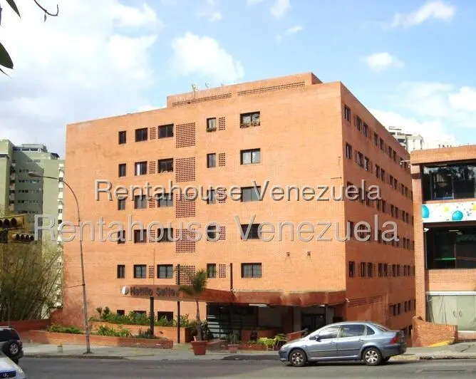 Apartamento (1 Nivel) en Alquiler en La Boyera, Distrito Metropolitano - 12