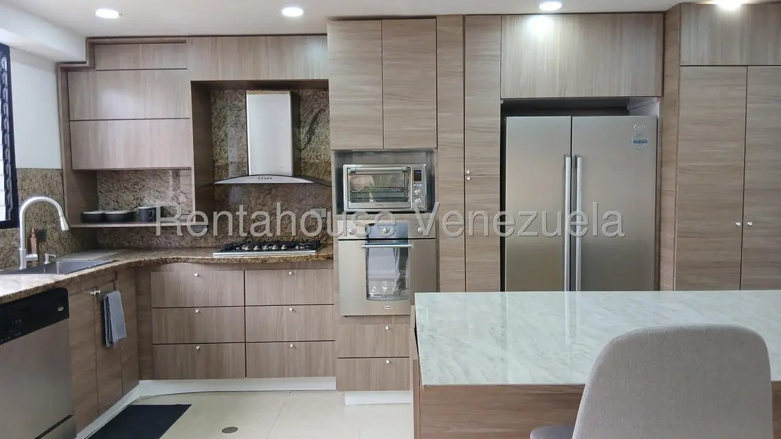 Apartamento (1 Nivel) en Alquiler en Las Esmeraldas, Distrito Metropolitano - 27