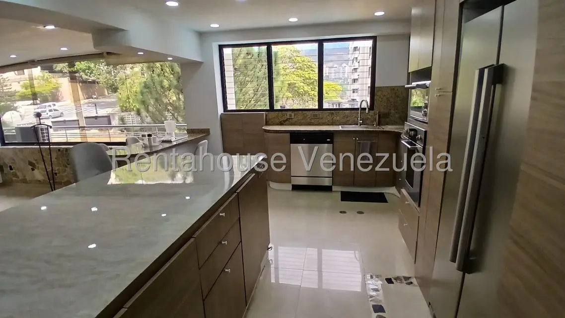 Apartamento (1 Nivel) en Alquiler en Las Esmeraldas, Distrito Metropolitano - 34