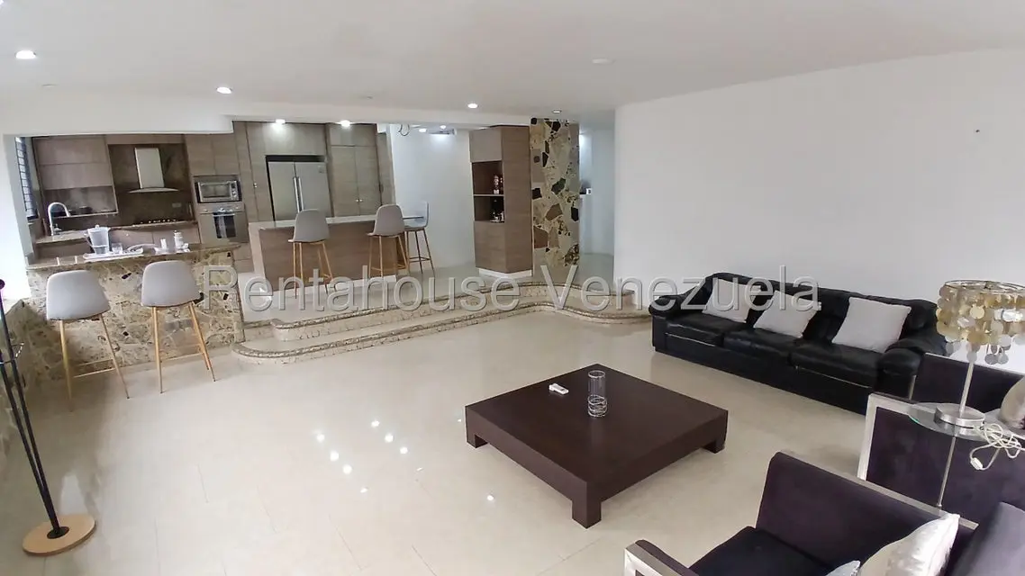 Apartamento (1 Nivel) en Alquiler en Las Esmeraldas, Distrito Metropolitano - 41