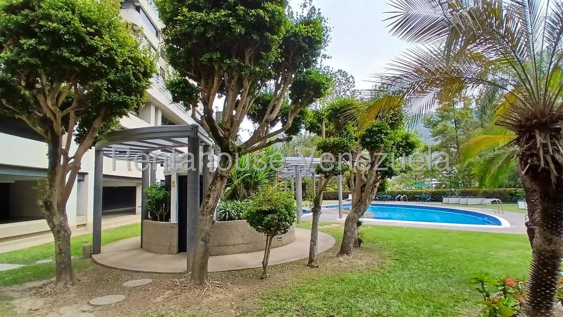 Apartamento (1 Nivel) en Alquiler en Las Esmeraldas, Distrito Metropolitano - 10