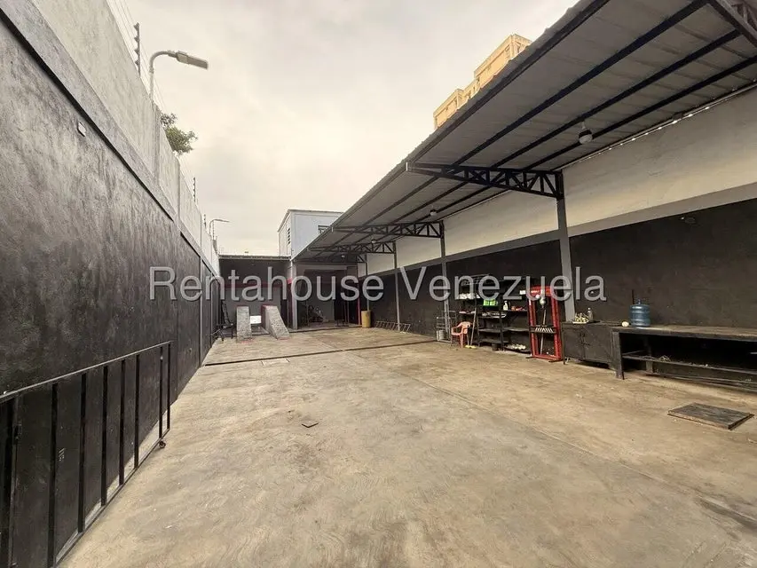 Comercial (Local Comercial) en Venta en Parroquia Concepcion, Lara - 16