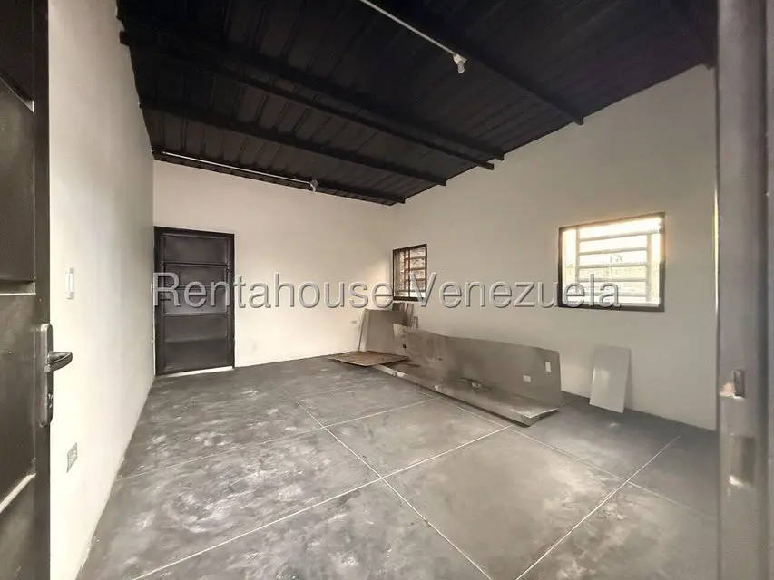 Comercial (Local Comercial) en Venta en Parroquia Concepcion, Lara - 18