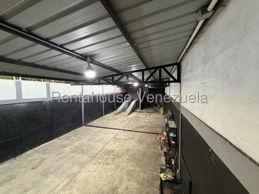 Comercial (Local Comercial) en Venta en Parroquia Concepcion, Lara - 25