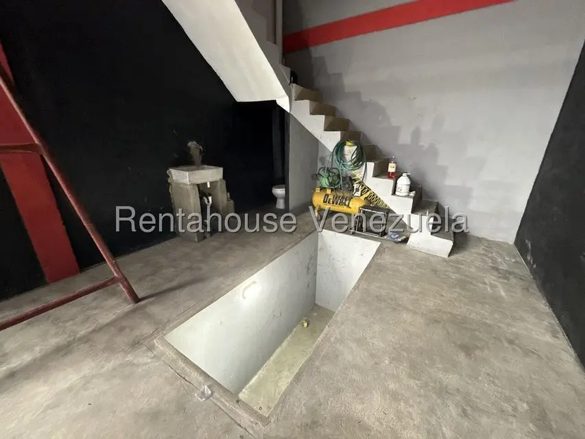 Comercial (Local Comercial) en Venta en Parroquia Concepcion, Lara - 30