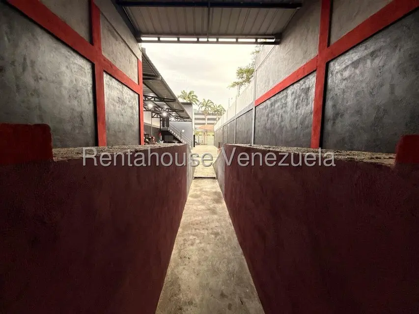 Comercial (Local Comercial) en Venta en Parroquia Concepcion, Lara - 38