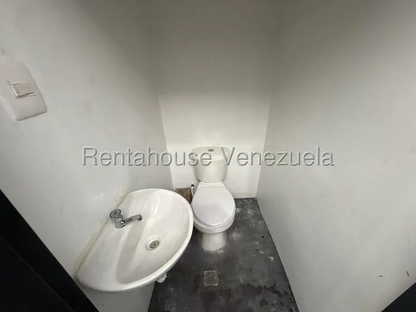 Comercial (Local Comercial) en Venta en Parroquia Concepcion, Lara - 9