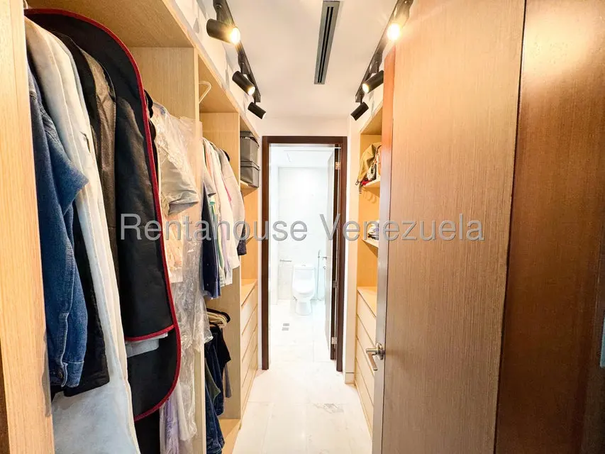 Apartamento (1 Nivel) en Venta en Los Naranjos de Las Mercedes, Distrito Metropolitano - 25