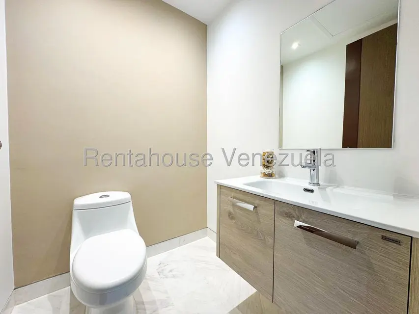 Apartamento (1 Nivel) en Venta en Los Naranjos de Las Mercedes, Distrito Metropolitano - 33