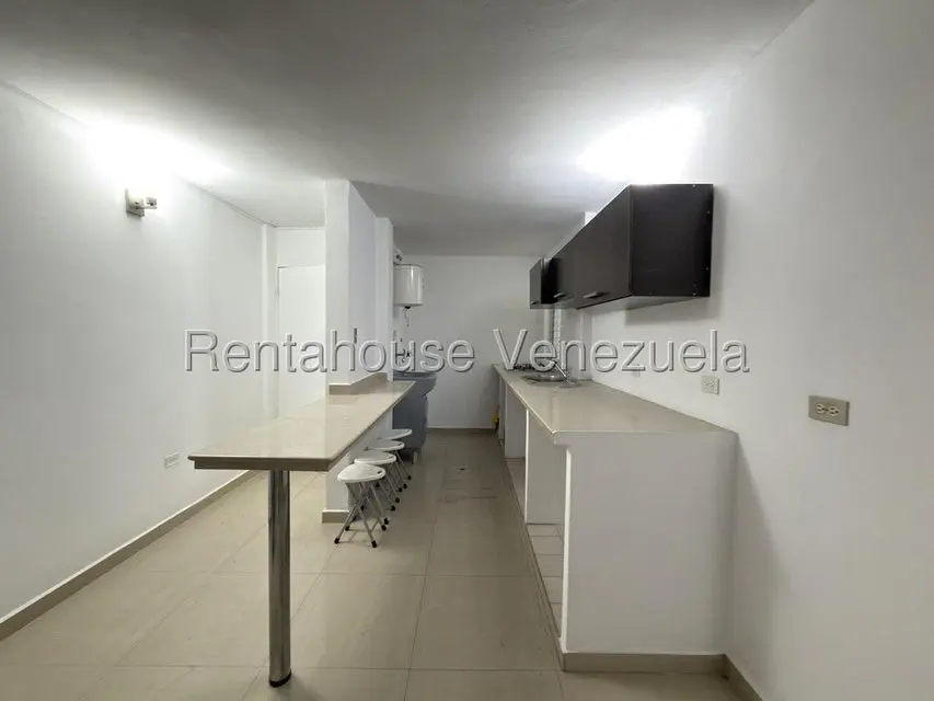 Apartamento (1 Nivel) en Alquiler en Conjunto Residencial Los Angeles, Aragua - 6