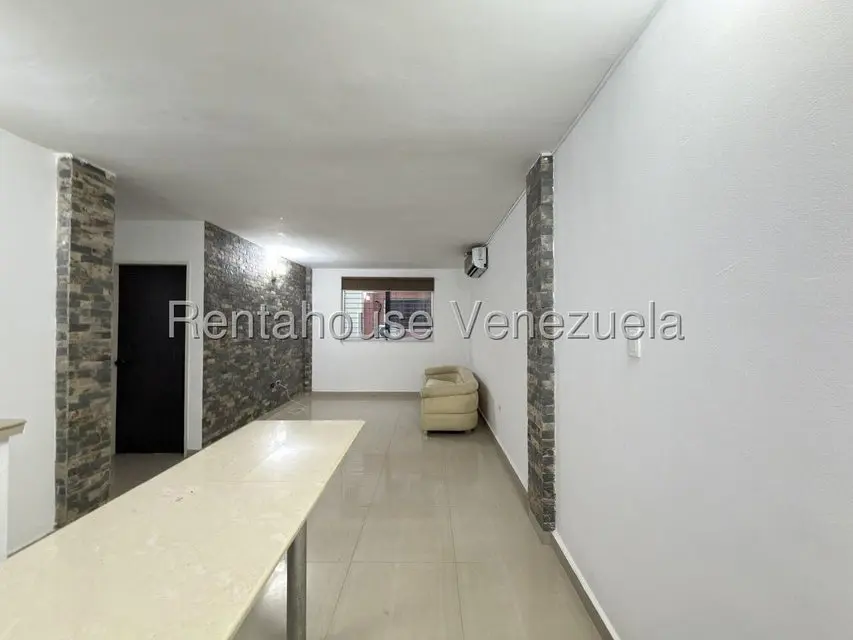 Apartamento (1 Nivel) en Alquiler en Conjunto Residencial Los Angeles, Aragua - 10
