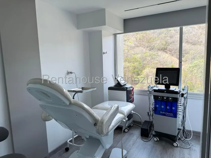 Comercial (Local Comercial) en Venta en Santa Sofia, Distrito Metropolitano - 3