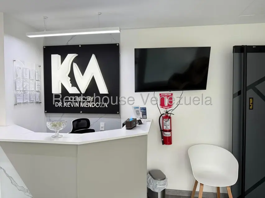 Comercial (Local Comercial) en Venta en Santa Sofia, Distrito Metropolitano - 4