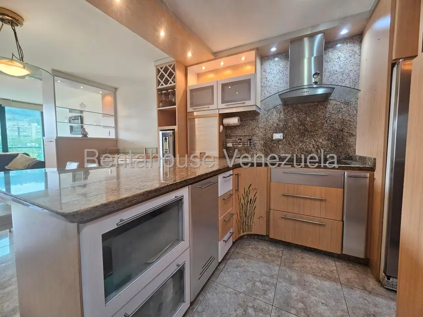 Apartamento (1 Nivel) en Alquiler en Escampadero, Distrito Metropolitano - 12