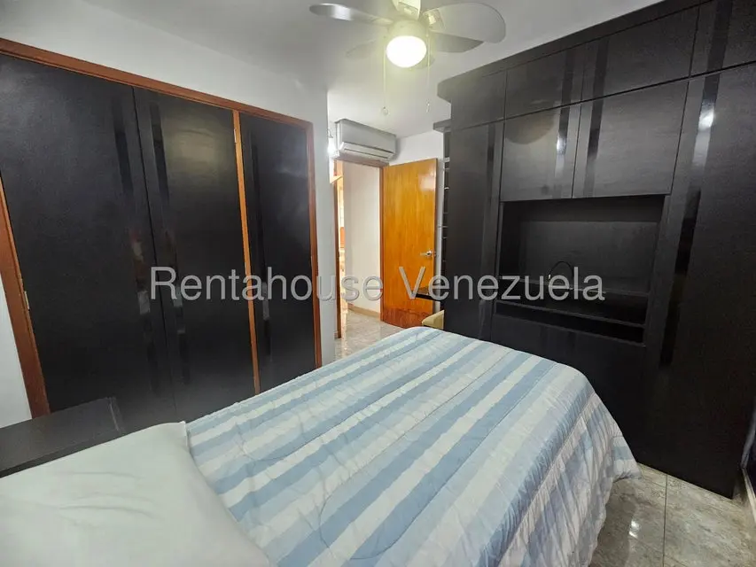 Apartamento (1 Nivel) en Alquiler en Escampadero, Distrito Metropolitano - 20