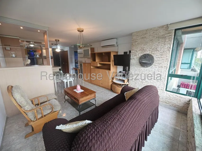 Apartamento (1 Nivel) en Alquiler en Escampadero, Distrito Metropolitano - 9