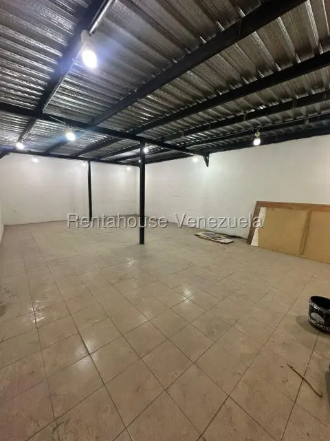 Comercial (Local Comercial) en Alquiler en Parroquia Concepcion, Lara - 11