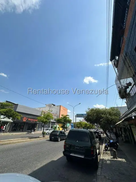Comercial (Local Comercial) en Alquiler en Parroquia Concepcion, Lara - 23
