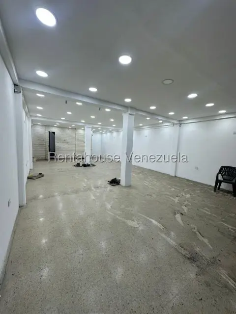 Comercial (Local Comercial) en Alquiler en Parroquia Concepcion, Lara - 8