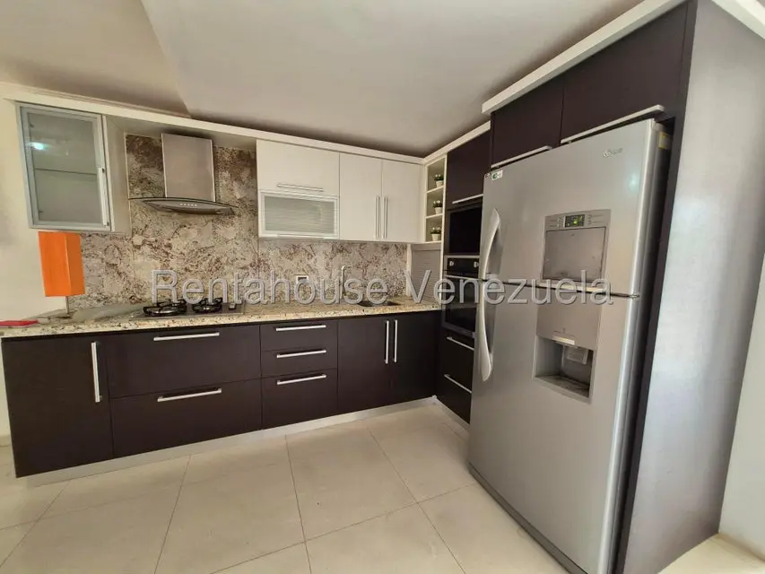 Townhouse (Duplex) en Venta en Camino de la Lagunita, Zulia - 2