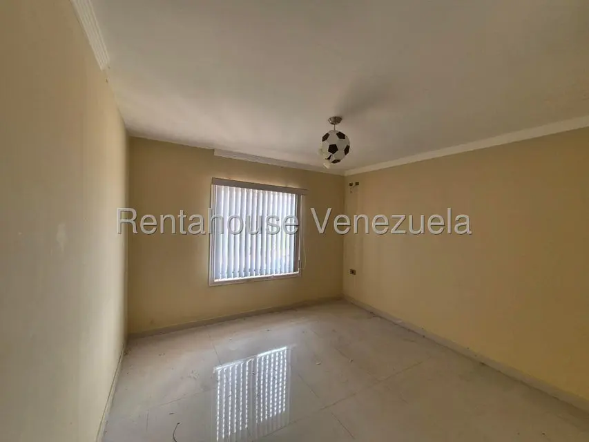 Townhouse (Duplex) en Venta en Camino de la Lagunita, Zulia - 16