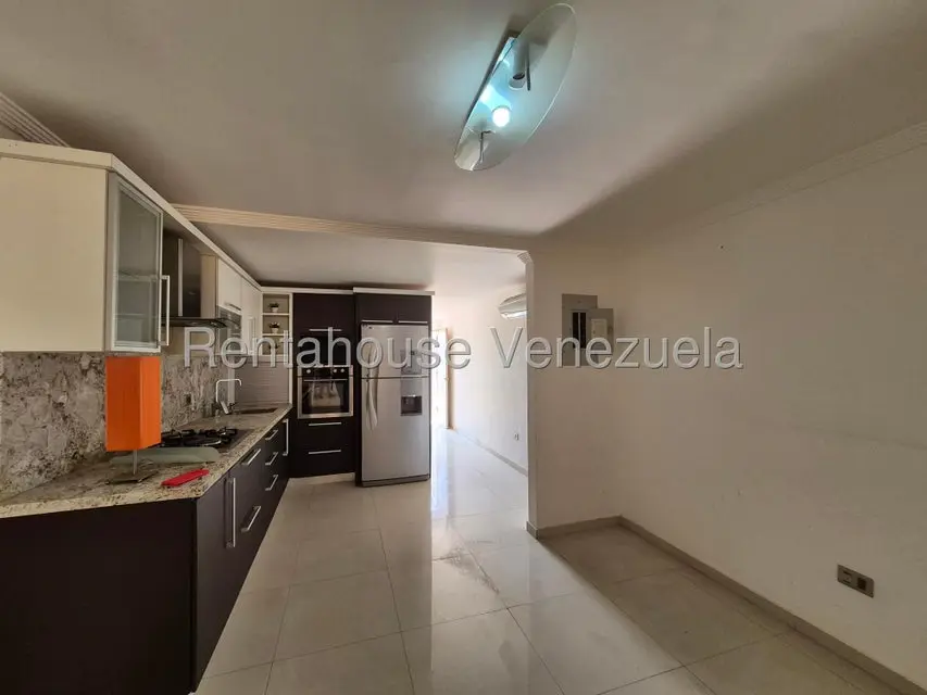 Townhouse (Duplex) en Venta en Camino de la Lagunita, Zulia - 3