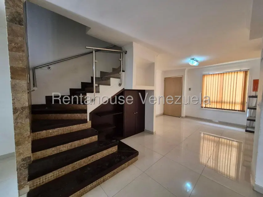 Townhouse (Duplex) en Venta en Camino de la Lagunita, Zulia - 6