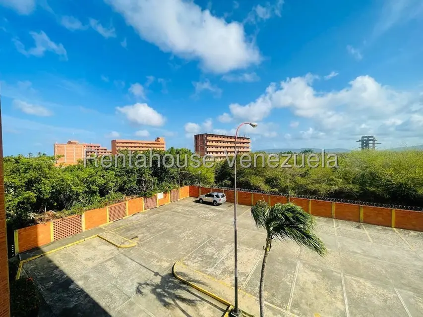 Apartamento (1 Nivel) en Venta en Flamingo, Falcon - 28