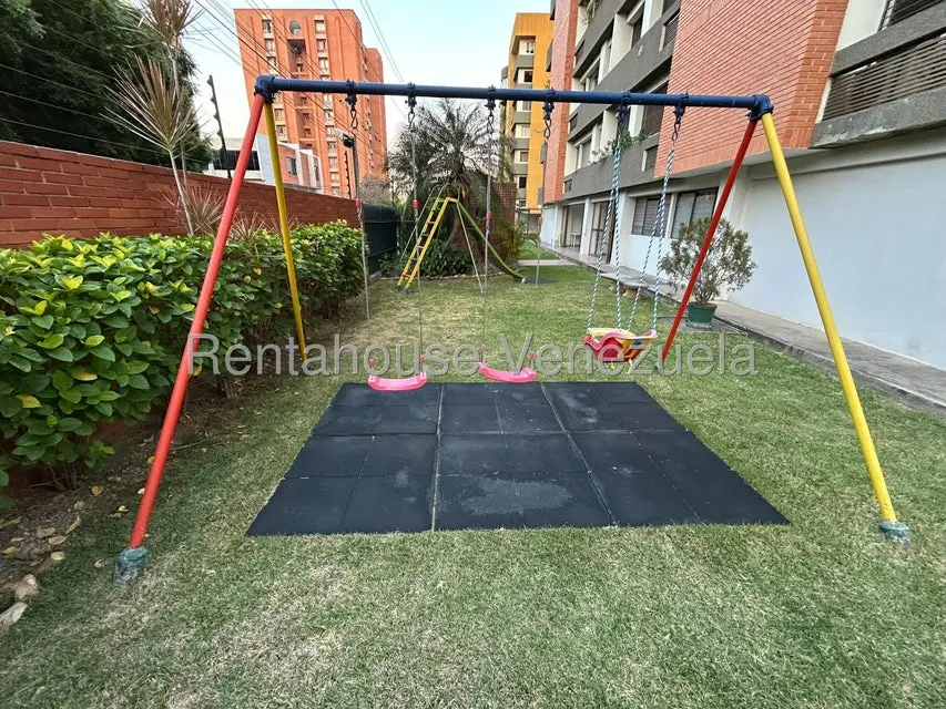Apartamento (1 Nivel) en Venta en El Parque, Lara - 3