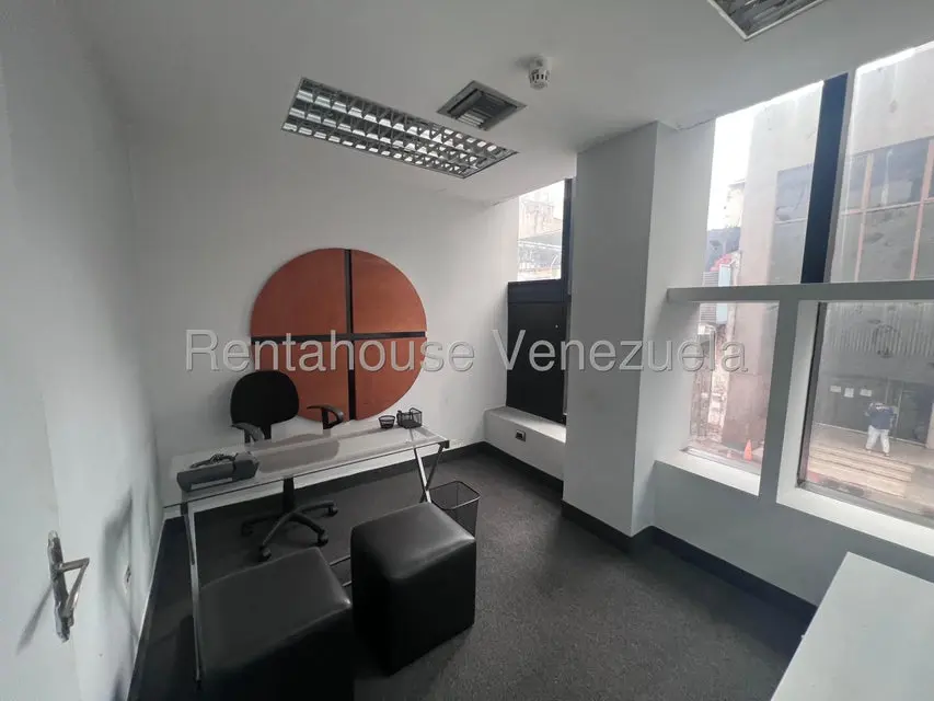 Comercial (Oficina) en Alquiler en Parroquia Altagracia, Distrito Metropolitano - 7