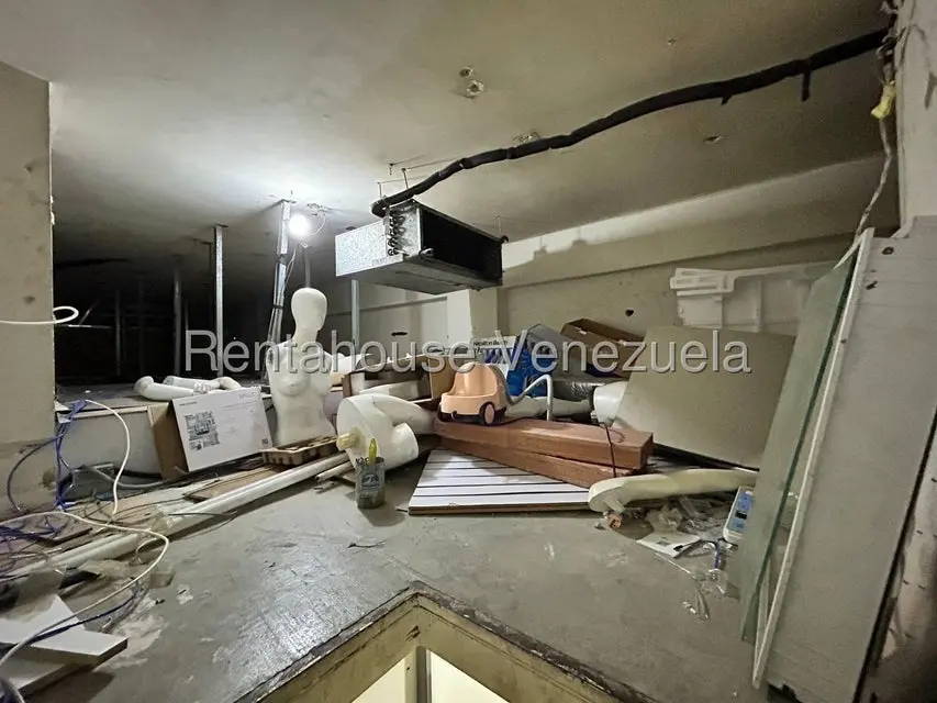 Comercial (Local Comercial) en Alquiler en Parroquia La Candelaria, Distrito Metropolitano - 17