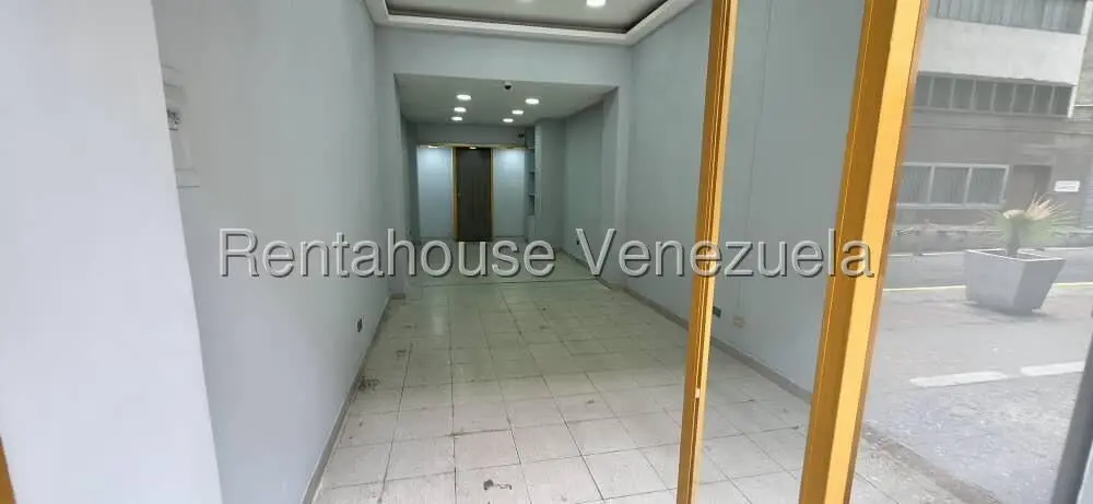 Comercial (Local Comercial) en Alquiler en Parroquia La Candelaria, Distrito Metropolitano - 3