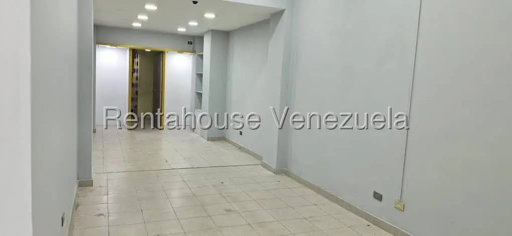 Comercial (Local Comercial) en Alquiler en Parroquia La Candelaria, Distrito Metropolitano - 5