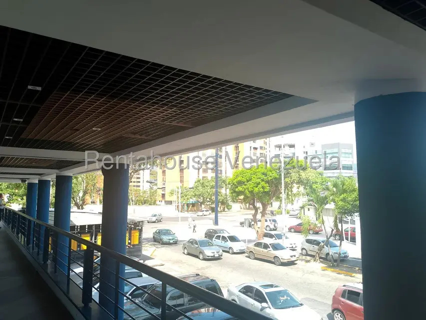 Comercial (Local Comercial) en Venta en Las Quintas, Carabobo - 15