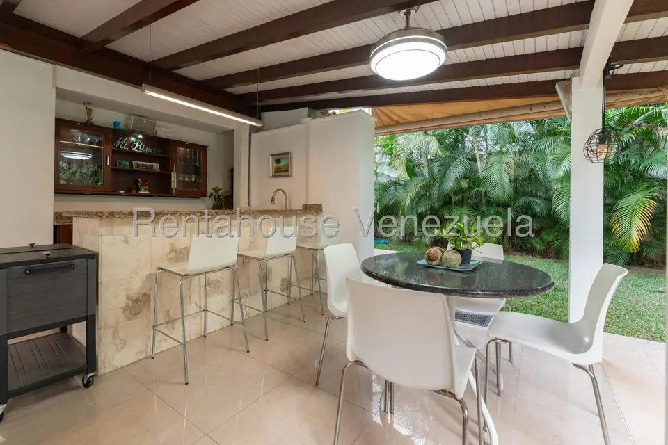 Casa (1 Nivel) en Venta en San Roman, Distrito Metropolitano - 11