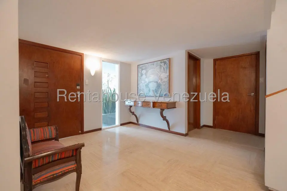 Casa (1 Nivel) en Venta en San Roman, Distrito Metropolitano - 13