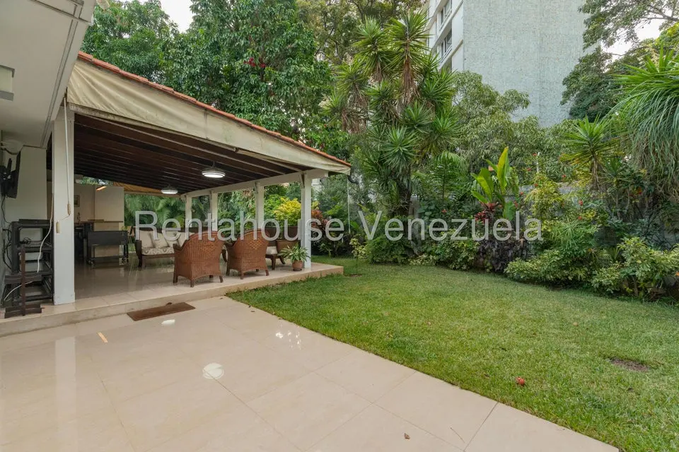 Casa (1 Nivel) en Venta en San Roman, Distrito Metropolitano - 3