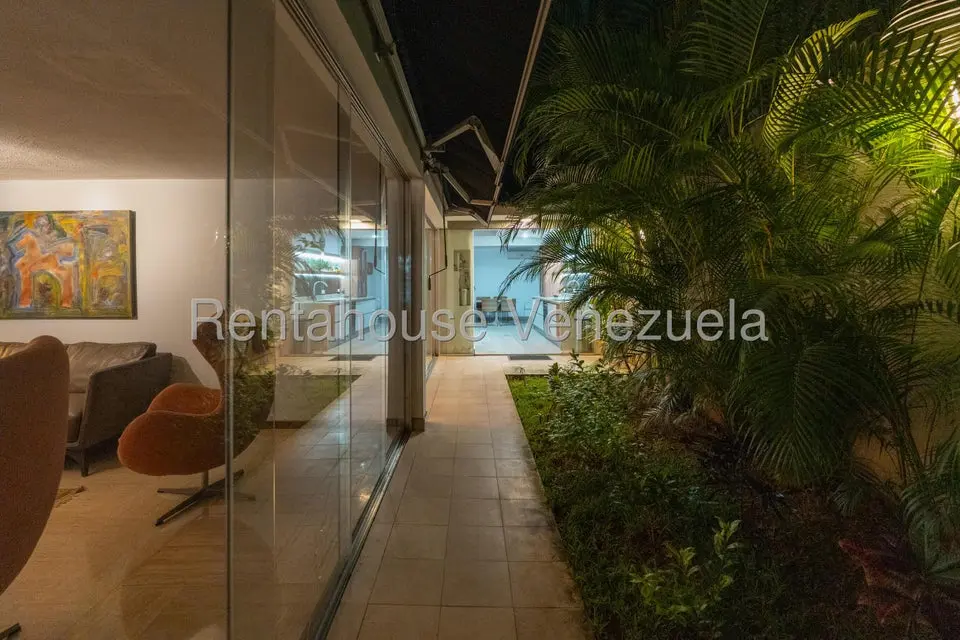 Casa (1 Nivel) en Venta en San Roman, Distrito Metropolitano - 29