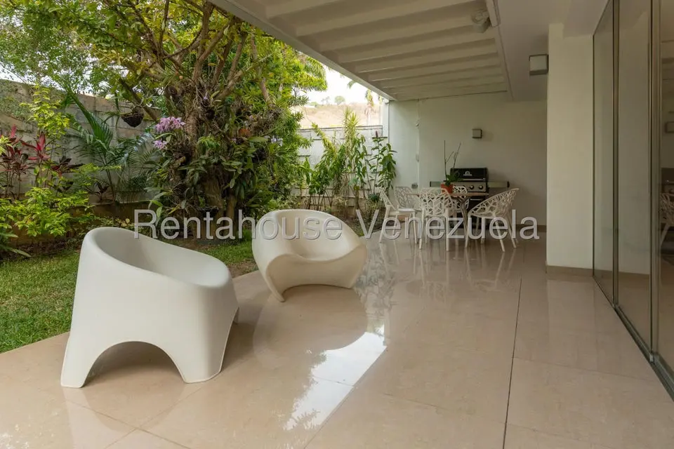 Casa (1 Nivel) en Venta en San Roman, Distrito Metropolitano - 4