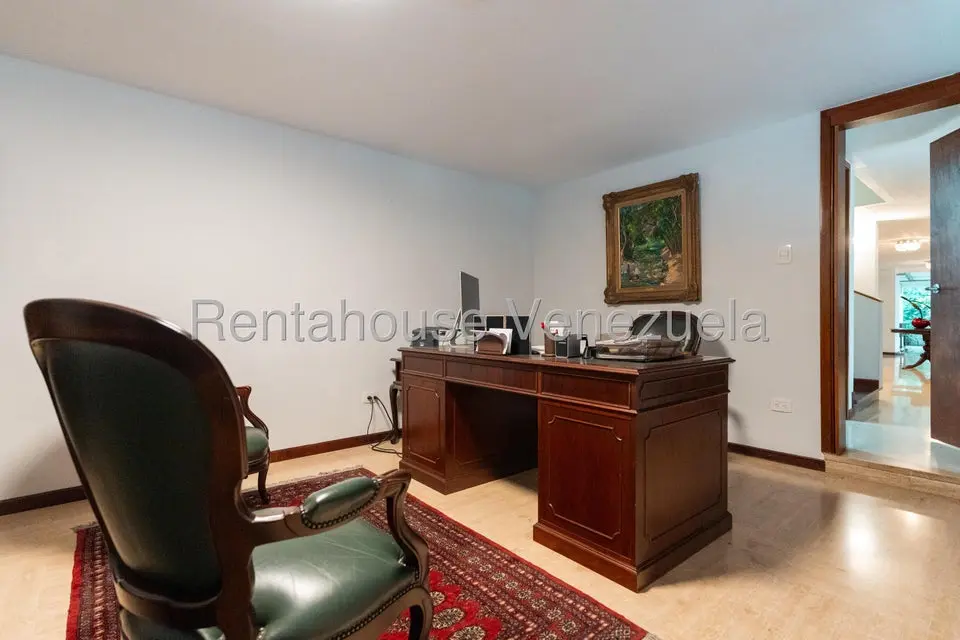 Casa (1 Nivel) en Venta en San Roman, Distrito Metropolitano - 31