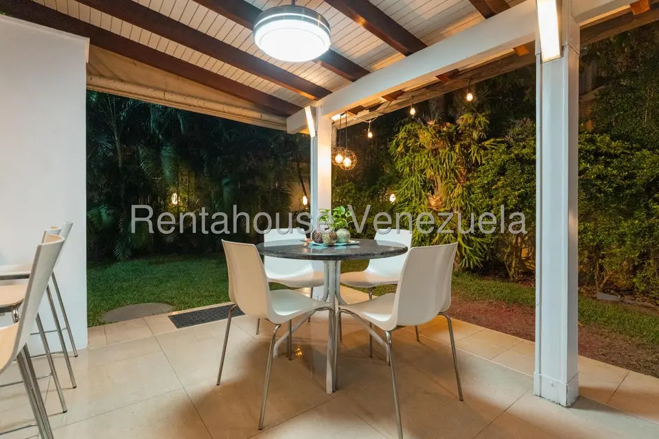Casa (1 Nivel) en Venta en San Roman, Distrito Metropolitano - 58