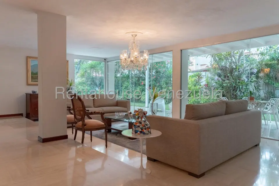 Casa (1 Nivel) en Venta en San Roman, Distrito Metropolitano - 68