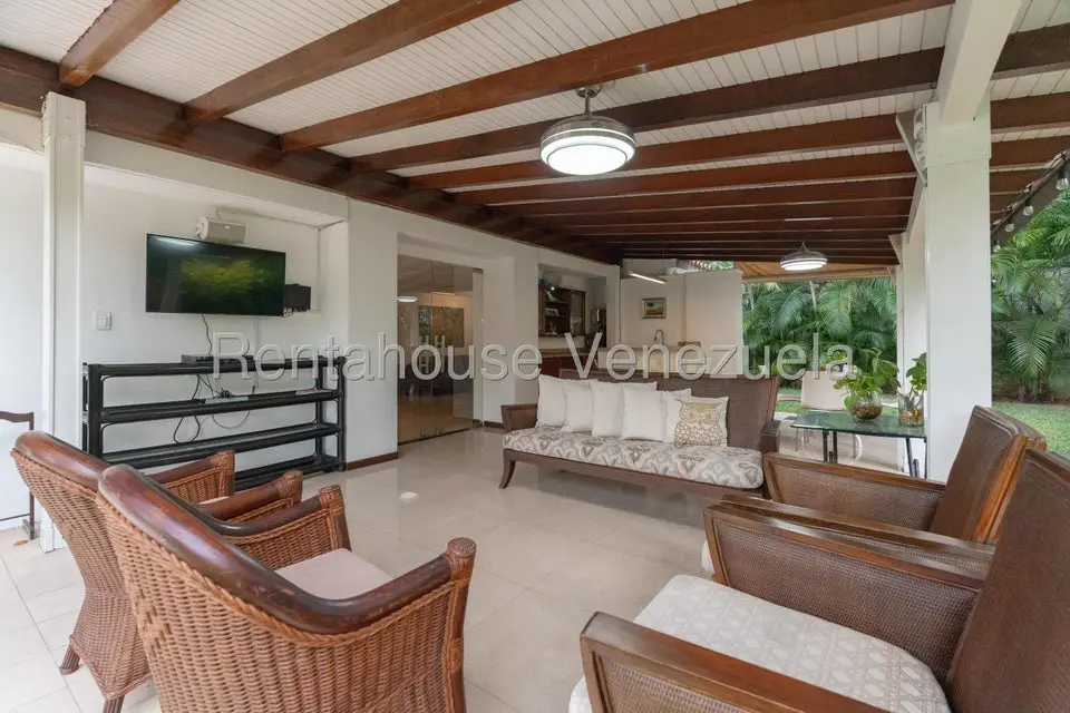 Casa (1 Nivel) en Venta en San Roman, Distrito Metropolitano - 8