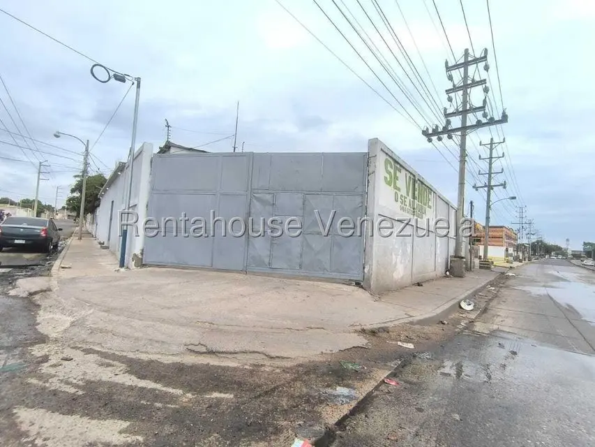 Comercial (Galpon - Deposito) en Venta en Los Haticos, Zulia - 2