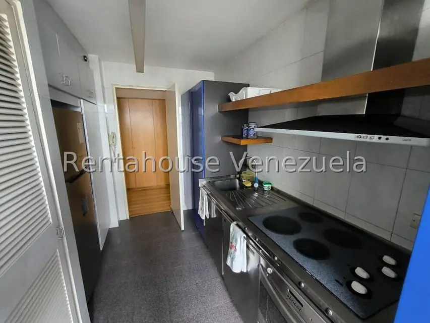 Apartamento (1 Nivel) en Alquiler en Altamira, Distrito Metropolitano - 13
