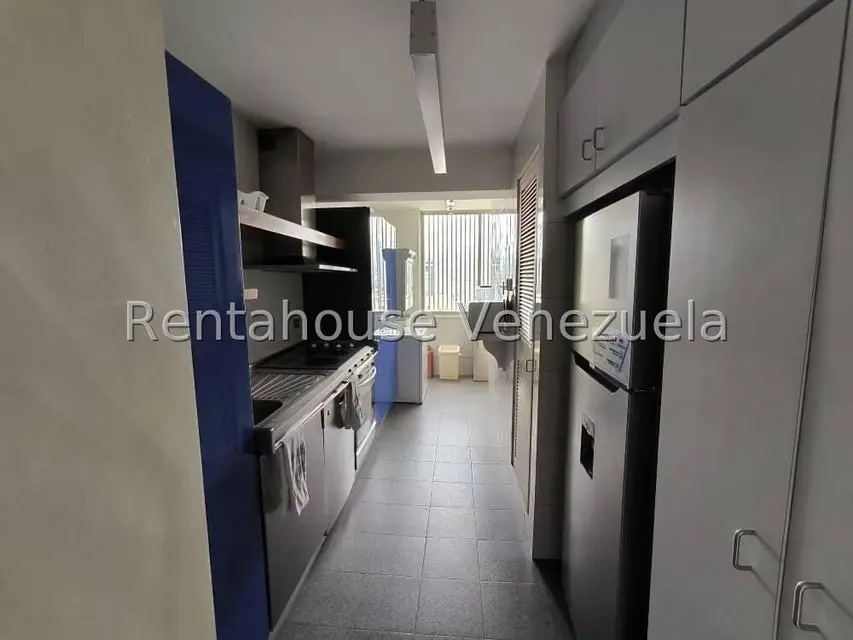 Apartamento (1 Nivel) en Alquiler en Altamira, Distrito Metropolitano - 14