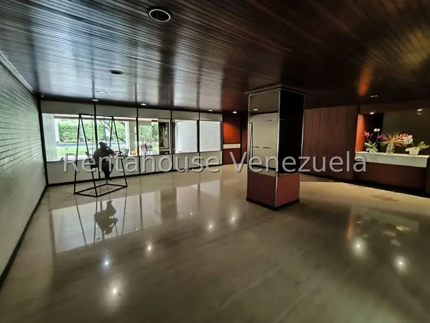 Apartamento (1 Nivel) en Alquiler en Altamira, Distrito Metropolitano - 21