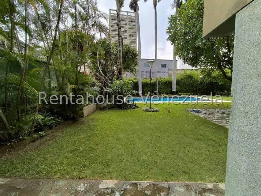 Apartamento (1 Nivel) en Alquiler en Altamira, Distrito Metropolitano - 24